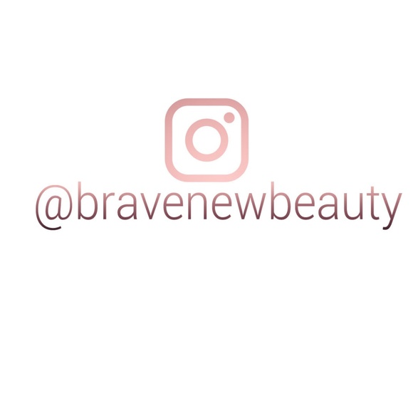 Gucci Monogram Nail Wraps - Picture 4 of 6